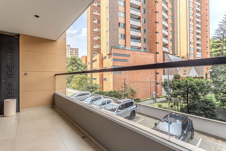 Apartamento de 2 alcobas en venta en Cumbres, Envigado, 136 m² · foto 9 de 18
