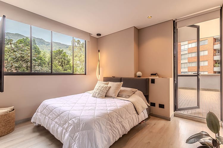 Apartamento de 2 alcobas en venta en Cumbres, Envigado, 136 m² · foto 10 de 18