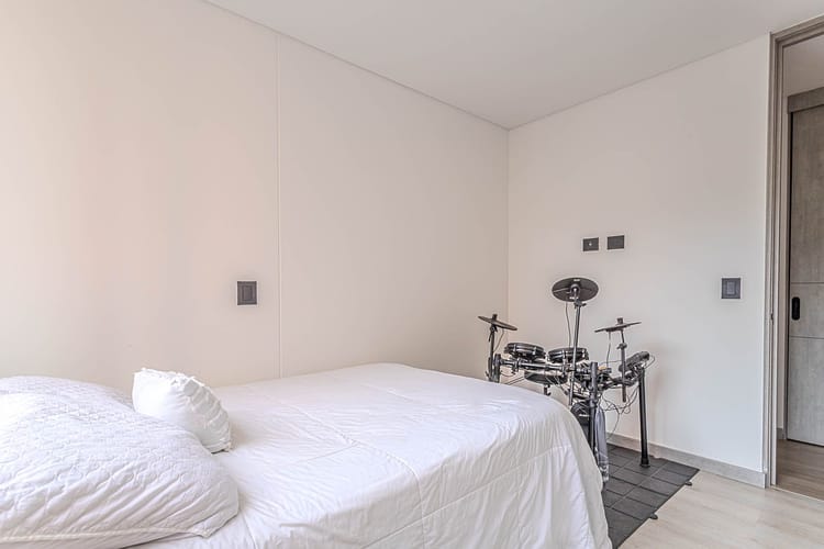 Apartamento de 2 alcobas en venta en Cumbres, Envigado, 136 m² · foto 15 de 18