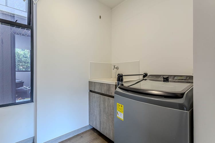 Apartamento de 2 alcobas en venta en Cumbres, Envigado, 136 m² · foto 16 de 18
