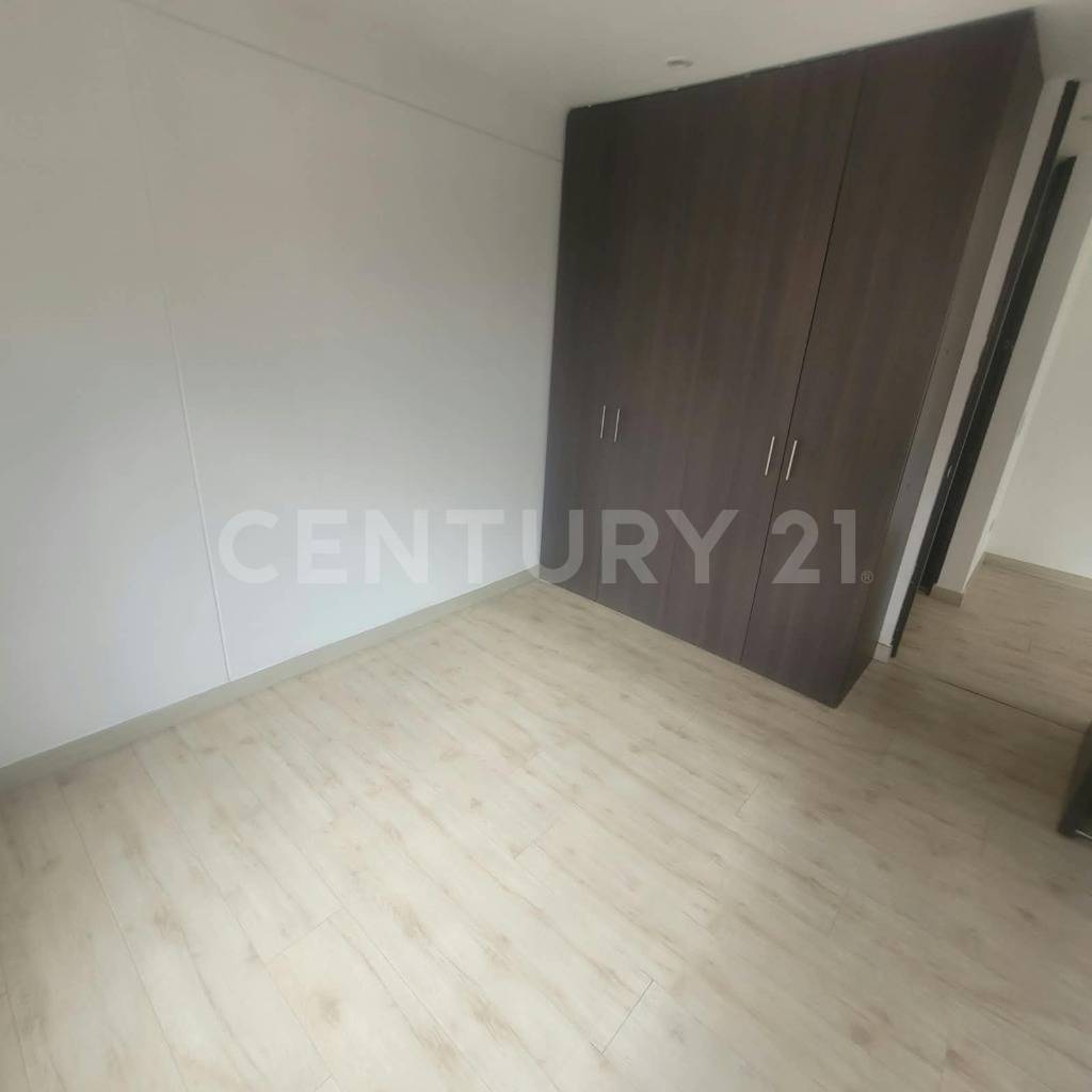 Apartamento en arriendo en Hayuelos, Bogotá · foto 6 de 14
