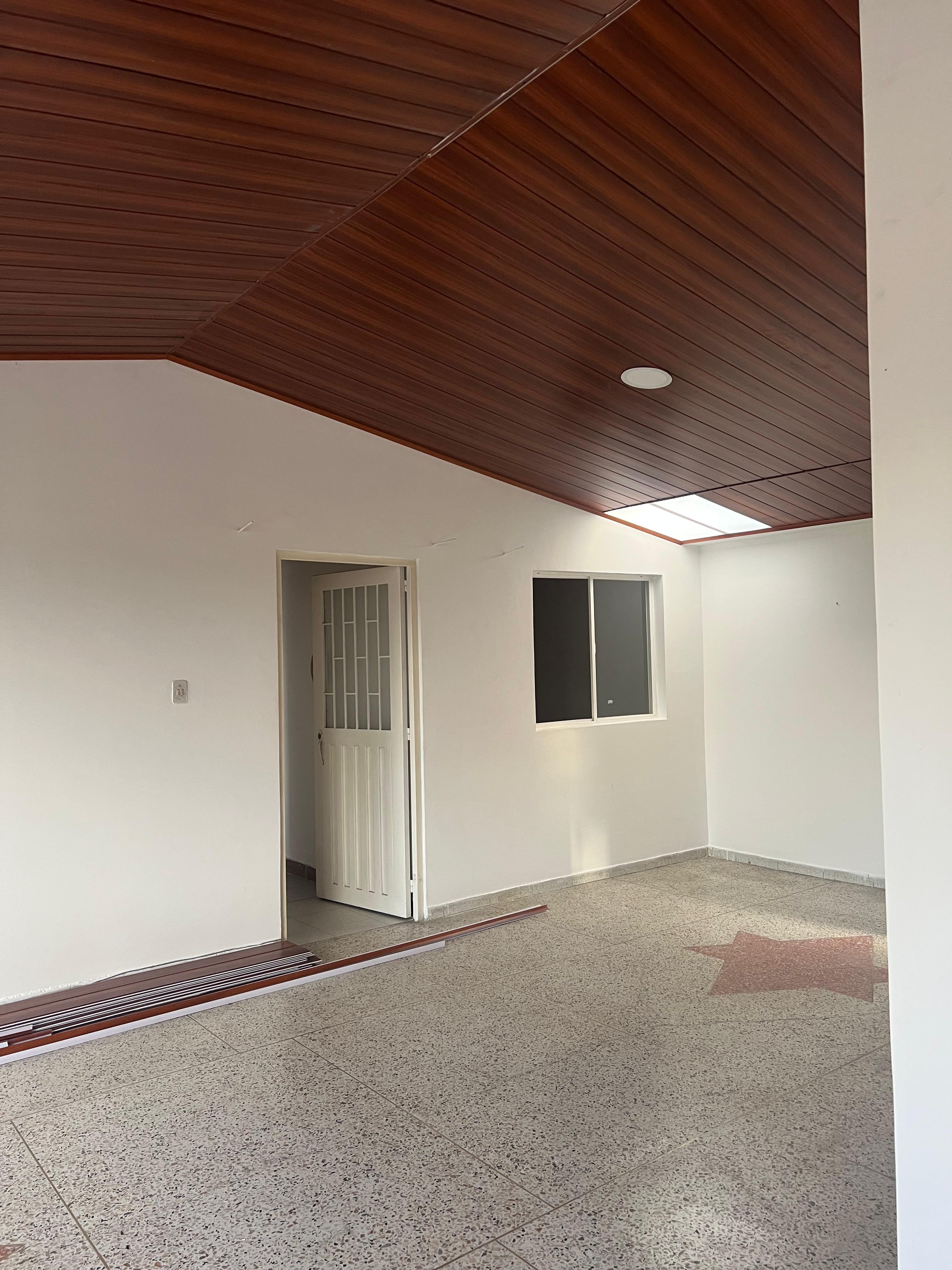 Apartamento en arriendo en Estrella Del Norte, Bogotá · foto 4 de 16