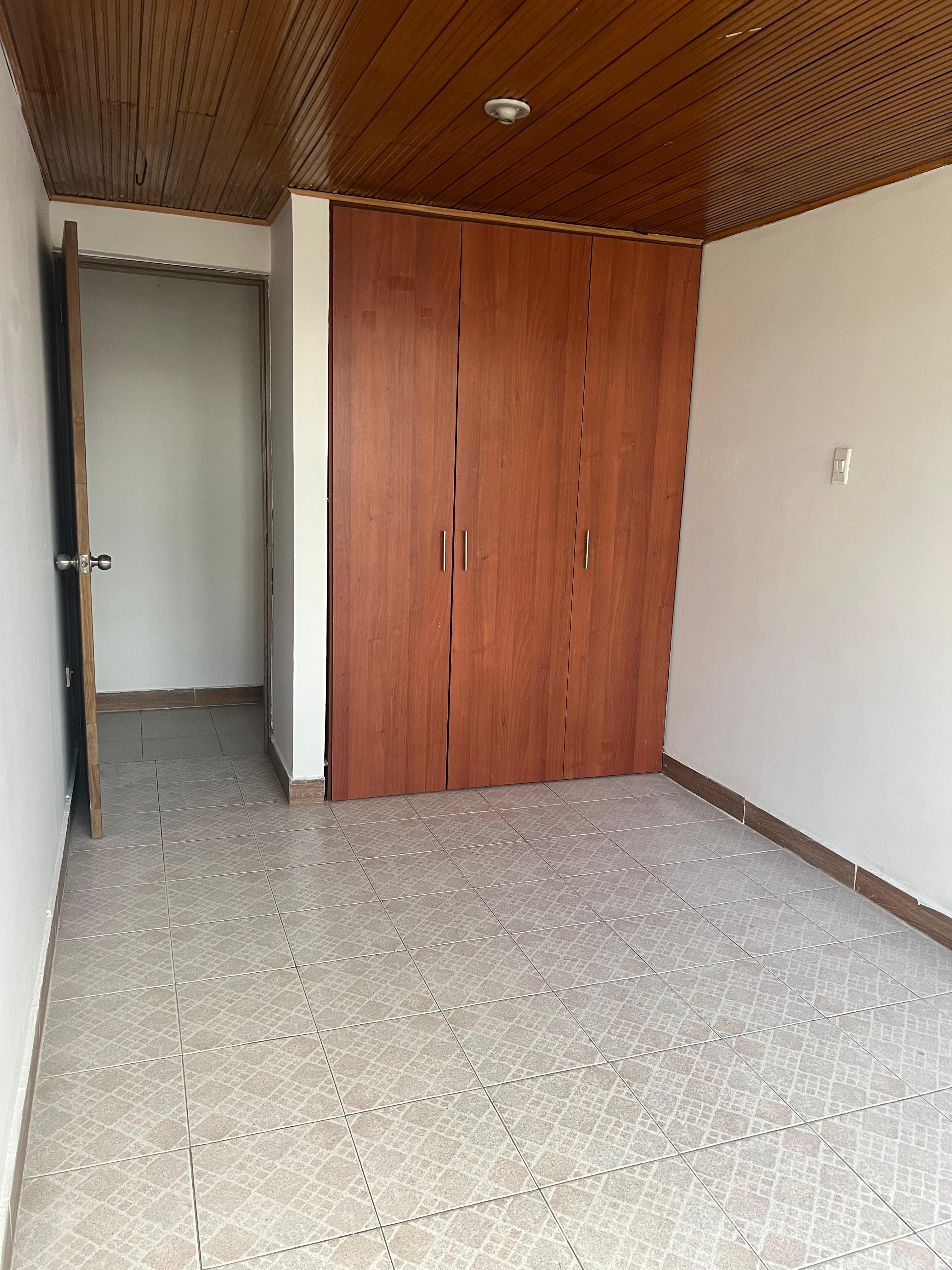 Apartamento en arriendo en Estrella Del Norte, Bogotá · foto 10 de 16
