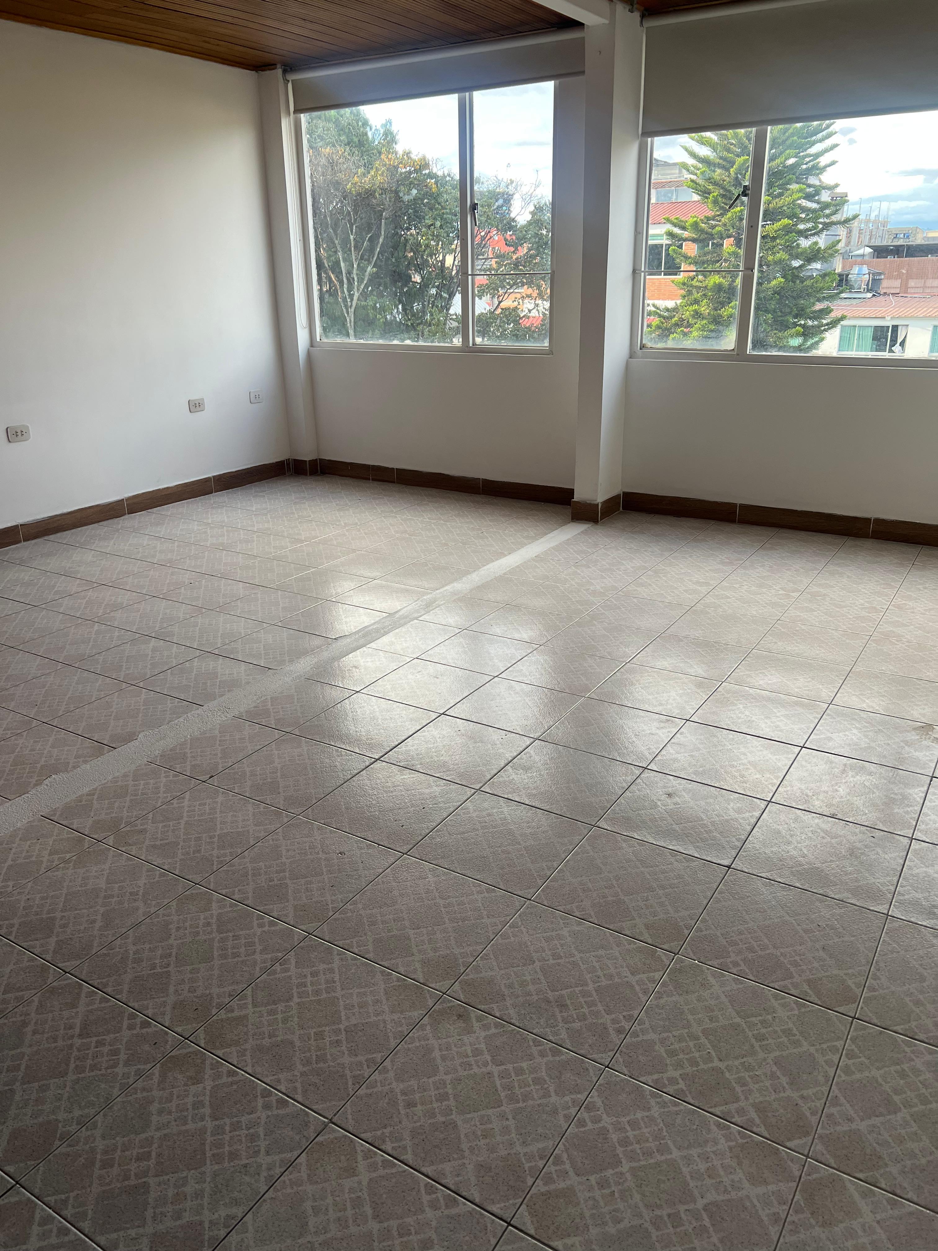 Apartamento en arriendo en Estrella Del Norte, Bogotá · foto 12 de 16