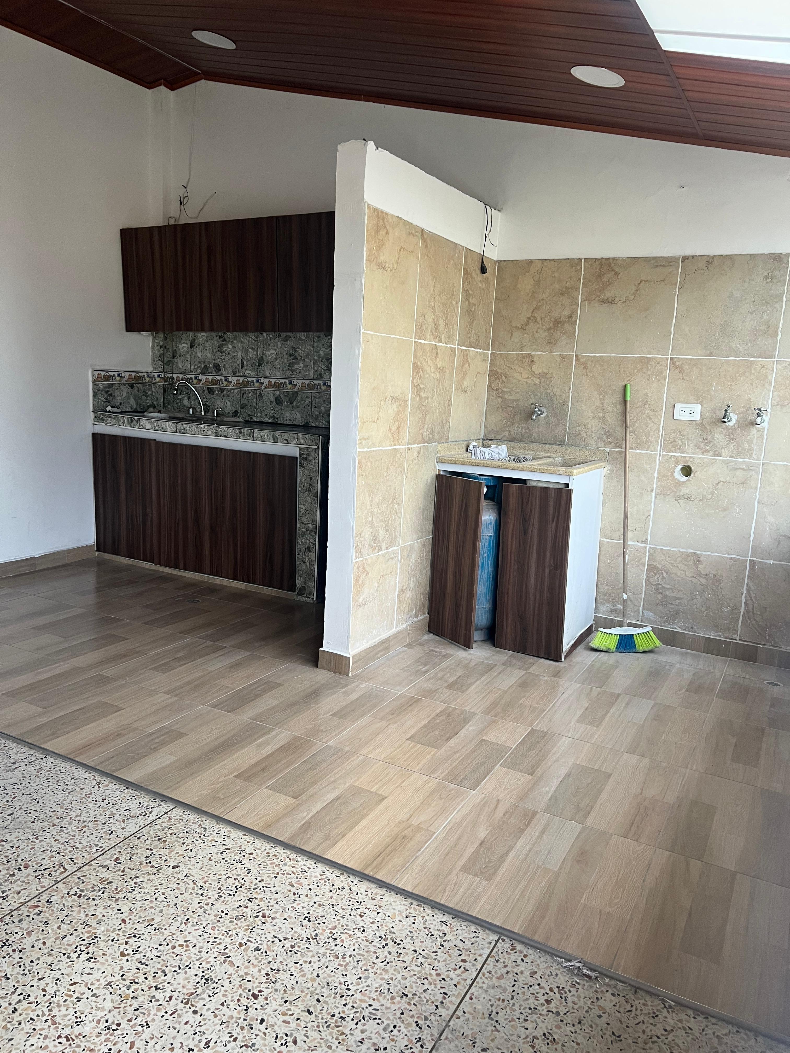 Apartamento en arriendo en Estrella Del Norte, Bogotá · foto 16 de 16