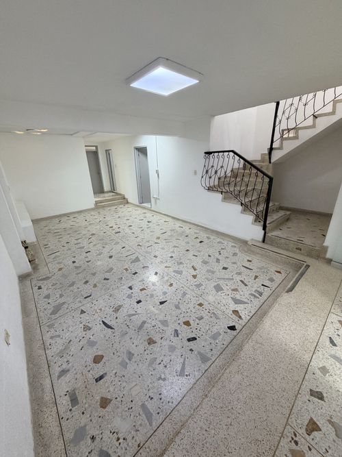 Casa de 5 alcobas en arriendo en Santa Isabel, Cali, 350 m² · foto 6 de 24
