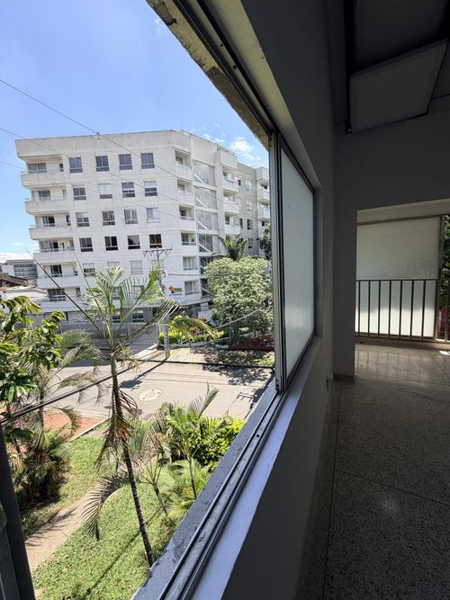 Casa de 5 alcobas en arriendo en Santa Isabel, Cali, 350 m² · foto 21 de 24
