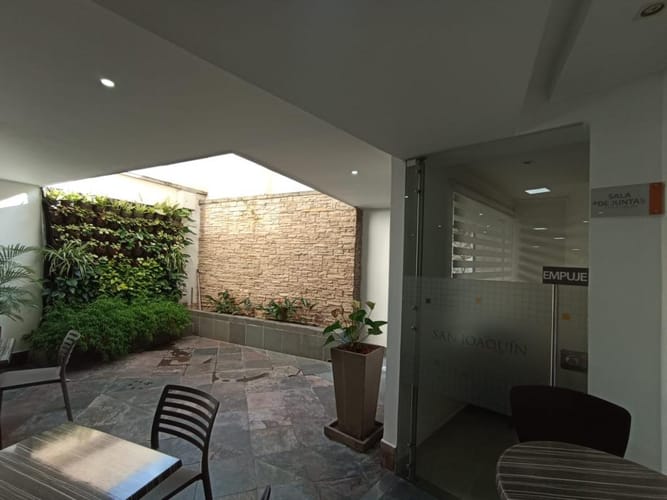 Oficina en arriendo en San Fernando Viejo, Cali, 244 m² · foto 4 de 15