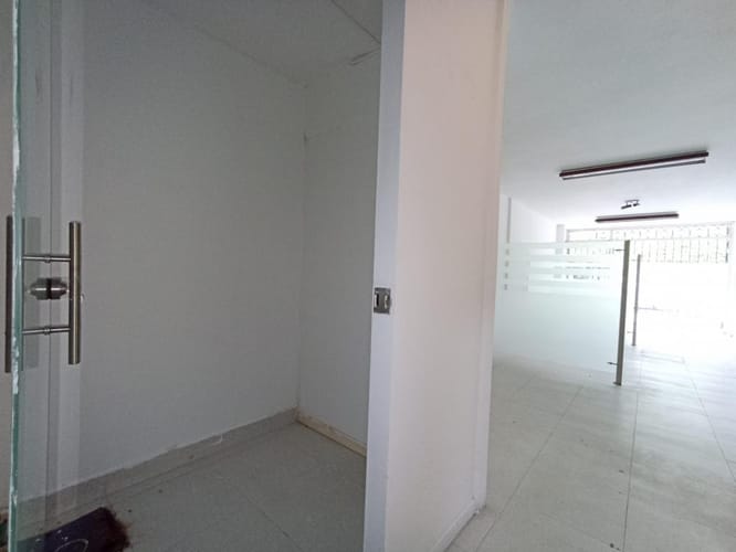 Oficina en arriendo en Versalles, Cali, 80 m² · foto 8 de 12