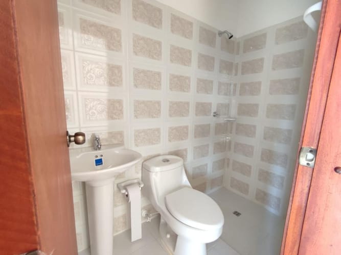 Edificio en arriendo en Guayaquil, Cali, 227 m² · foto 13 de 17