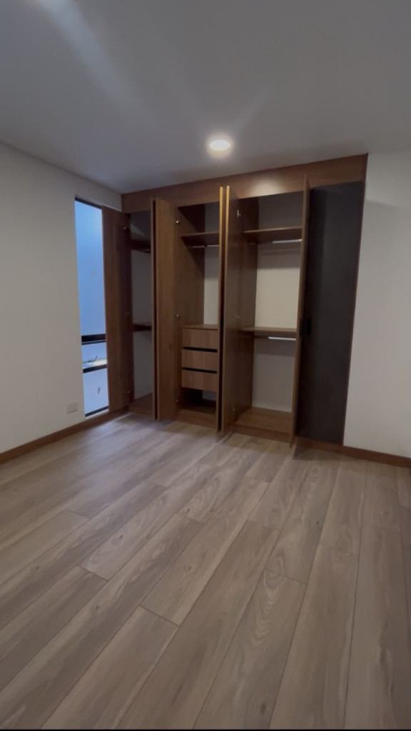 Apartamento en venta en Salitre Greco, Bogotá · foto 11 de 15