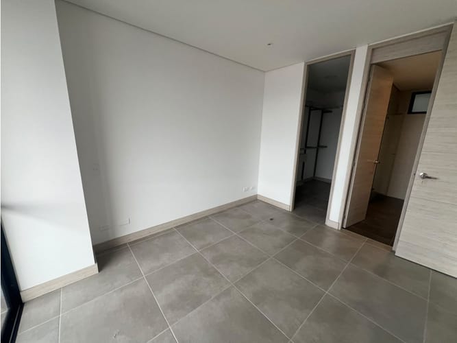 Apartamento de 2 alcobas en arriendo en Los Balsos, Medellín, 89 m² · foto 18 de 20