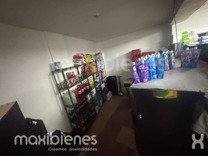 Local en venta en Cabecera Urbana San Cristobal, Medellín, 70 m² · foto 4 de 6