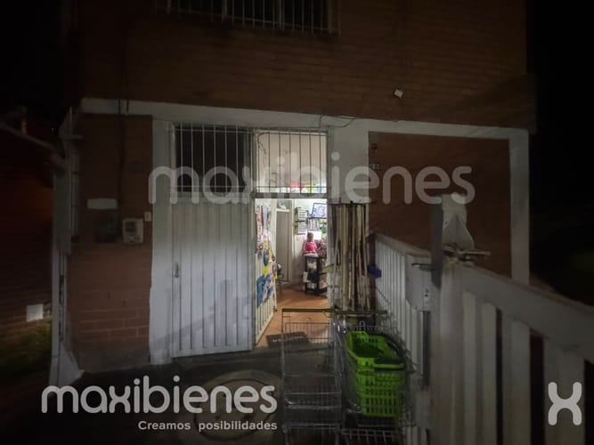 Local en venta en Cabecera Urbana San Cristobal, Medellín, 70 m² · foto 6 de 6