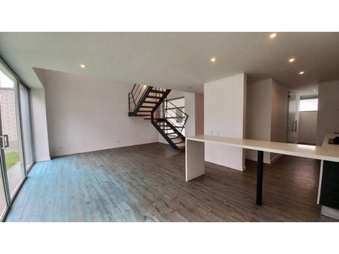 Casa de 3 alcobas en venta en Barro Blanco, Rionegro, 150 m² · foto 4 de 21