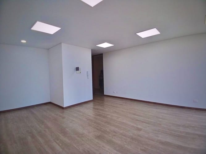 Oficina en venta en Laura Vicuña, Chía, 30 m² · foto 7 de 13
