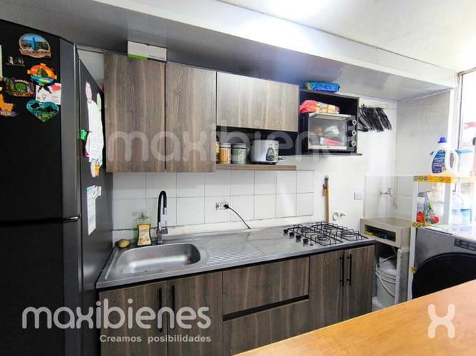 Apartamento de 3 alcobas en venta en Monteclaro, Medellín, 45 m² · foto 4 de 14