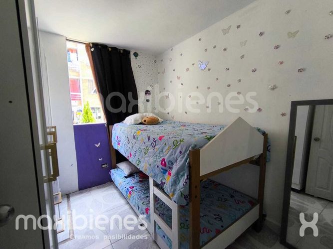 Apartamento de 3 alcobas en venta en Monteclaro, Medellín, 45 m² · foto 11 de 14