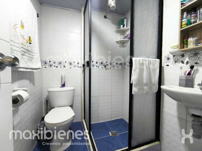 Apartamento de 3 alcobas en venta en Monteclaro, Medellín, 45 m² · foto 13 de 14