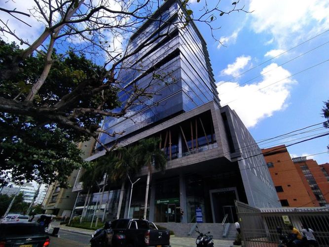 Oficina en arriendo en Altos Del Prado, Barranquilla, 135 m² · foto 2 de 5