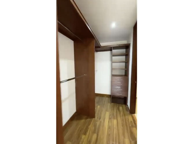 Apartamento de 3 alcobas en venta en Colina Campestre, Bogotá, 112 m² · foto 19 de 24