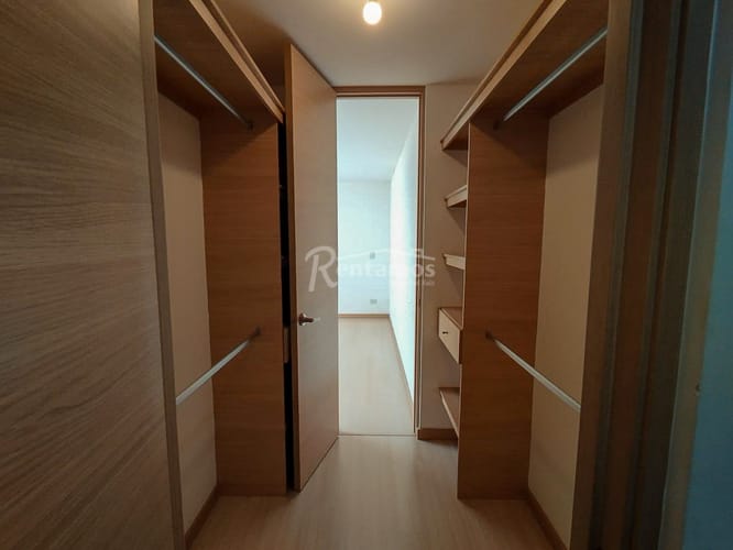 Apartamento de 2 alcobas en arriendo en Loma Del Esmeraldal, Medellín, 84 m² · foto 23 de 24