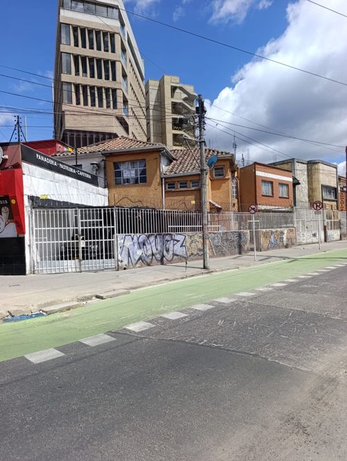 Casa de 4 alcobas en venta en Chapinero, Bogotá, 155 m² · foto 2 de 17
