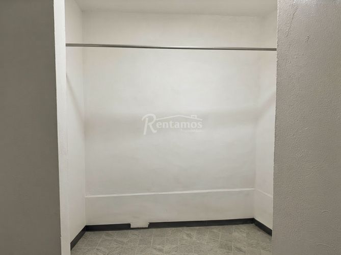 Local en venta en Las Mercedes, Itagüí, 65 m² · foto 18 de 24