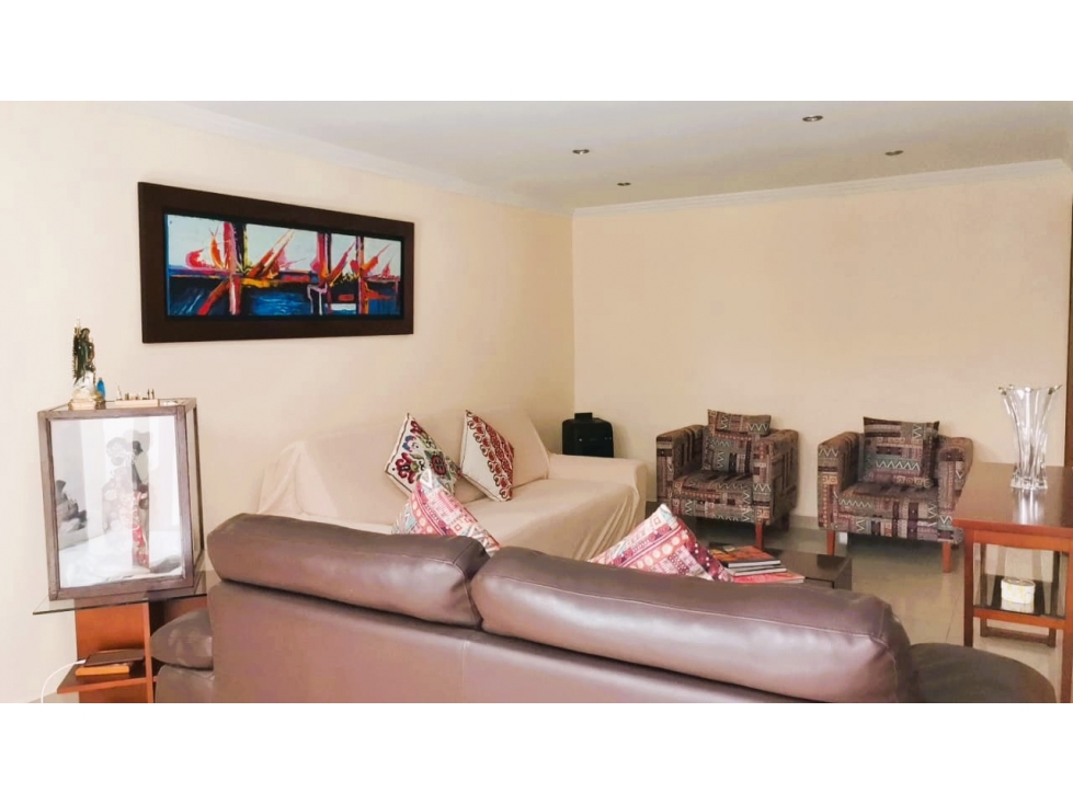 Casa en venta en Engativá, Bogotá · foto 4 de 24