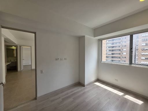 Apartamento de 2 alcobas en venta en Ciudad Del Río, Medellín, 73 m² · foto 21 de 24