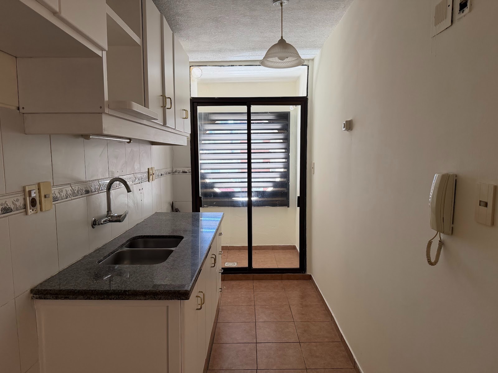 Alquiler de precioso Apartamento de dos Dormitorios, dos Baños y Garaje ubicado en Punta Carretas, en Edificio con piscina y gimnasio · Foto 9