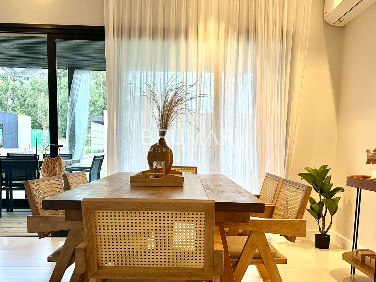 Casa en Alquiler · Foto 3