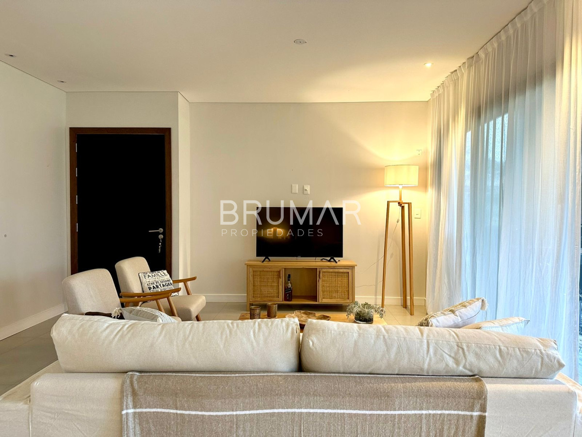 Casa en Alquiler · Foto 6