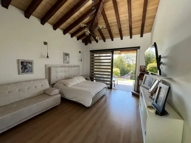 Casa de 4 alcobas en venta en Las Garzonas, El Carmen de Viboral · foto 11 de 24