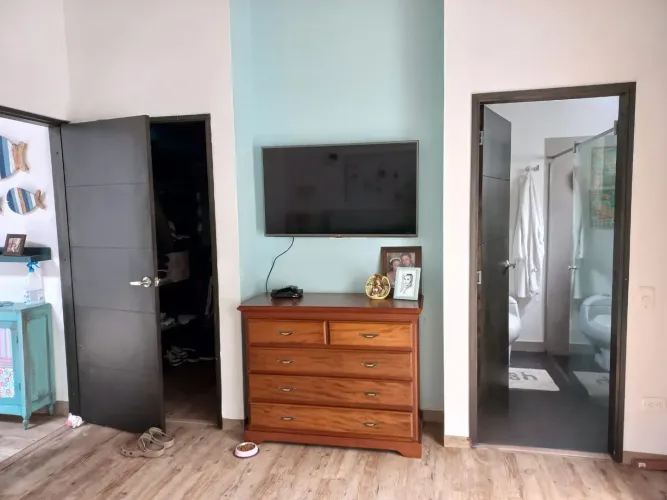 Casa de 3 alcobas en venta en El Retiro, 230 m² · foto 3 de 24