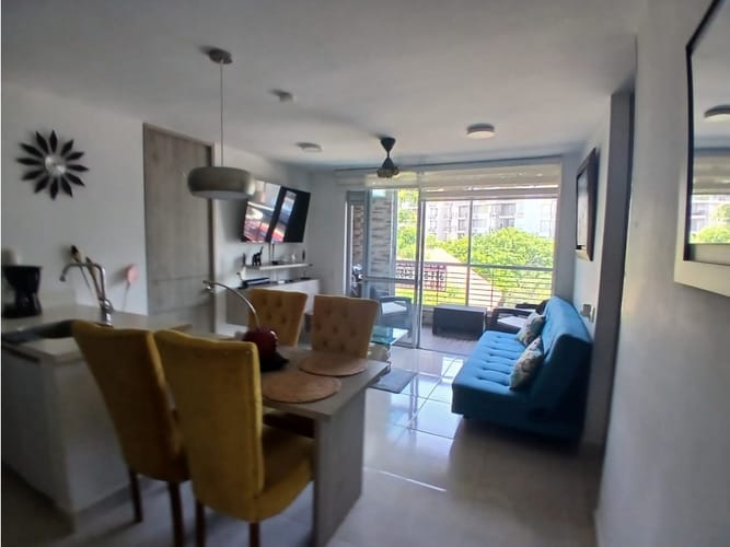 Apartamento de 3 alcobas en venta en Ricaurte, 65 m² · foto 2 de 24