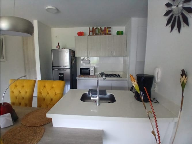 Apartamento de 3 alcobas en venta en Ricaurte, 65 m² · foto 8 de 24