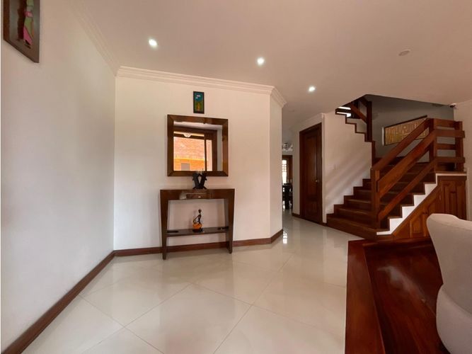 Casa de 4 alcobas en venta en Los Cedros, Chía, 274 m² · foto 3 de 24
