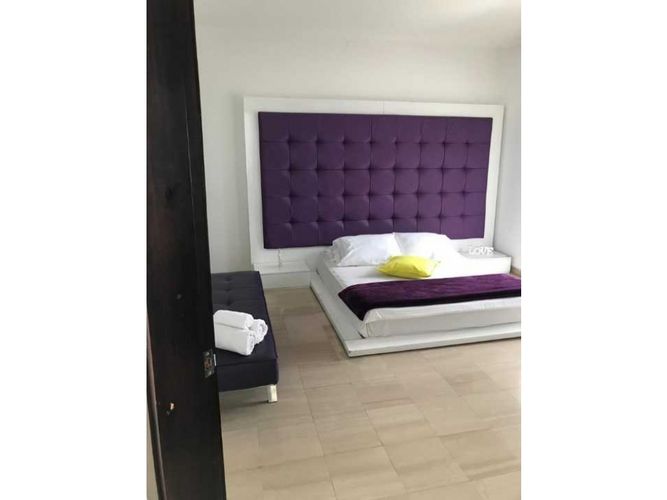Casa de 6 alcobas en venta en Ciudad Jardin, Cali, 500 m² · foto 10 de 19