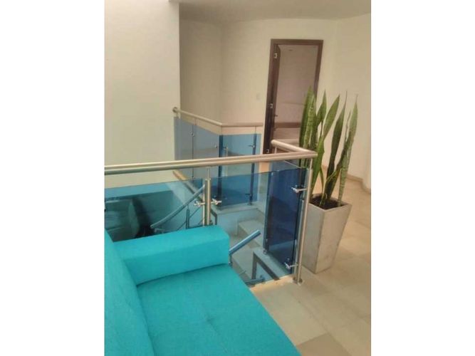 Casa de 6 alcobas en venta en Ciudad Jardin, Cali, 500 m² · foto 18 de 19