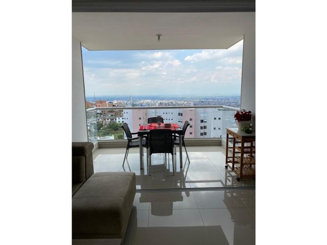 Apartamento de 3 alcobas en venta en Bellavista, Cali, 97 m² · foto 2 de 9