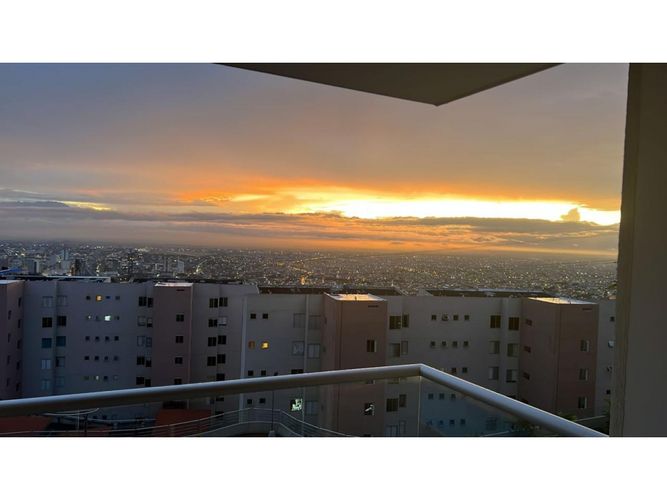 Apartamento de 3 alcobas en venta en Bellavista, Cali, 97 m² · foto 4 de 9