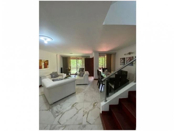 Casa de 4 alcobas en venta en El Ingenio, Cali, 157 m² · foto 3 de 24