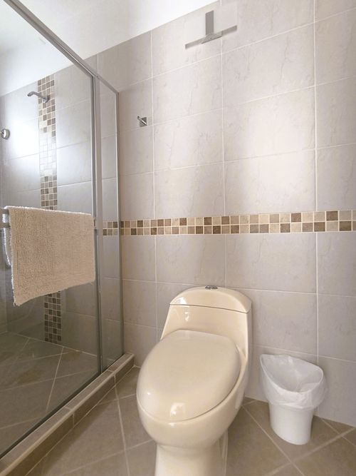 Casa de 4 alcobas en venta en Las Palmas, Ricaurte, 341 m² · foto 15 de 21