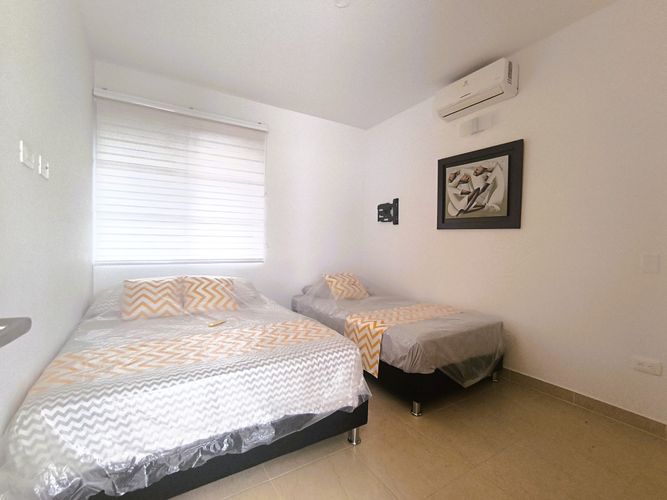 Casa de 4 alcobas en venta en Las Palmas, Ricaurte, 341 m² · foto 16 de 21