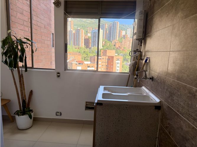 Apartamento de 3 alcobas en venta en Belén, Medellín, 89 m² · foto 8 de 16