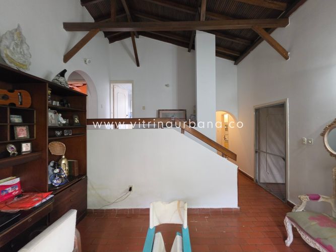 Casa de 5 alcobas en venta en Lagos Del Cacique, Bucaramanga, 250 m² · foto 21 de 24