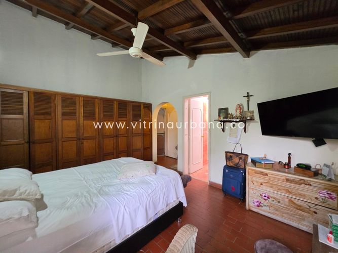 Casa de 5 alcobas en venta en Lagos Del Cacique, Bucaramanga, 250 m² · foto 19 de 24
