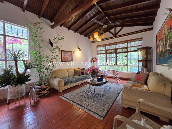 Casa de 5 alcobas en venta en Lagos Del Cacique, Bucaramanga, 250 m² · foto 8 de 24