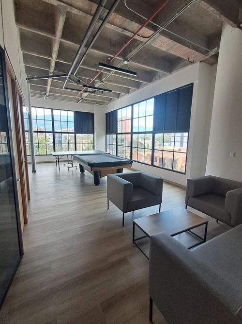 Oficina en arriendo en Los Colores, Medellín, 8 m² · foto 14 de 14